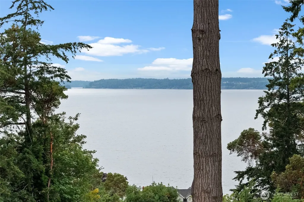 176 Brick Kiln Road Fox Island WA 98333