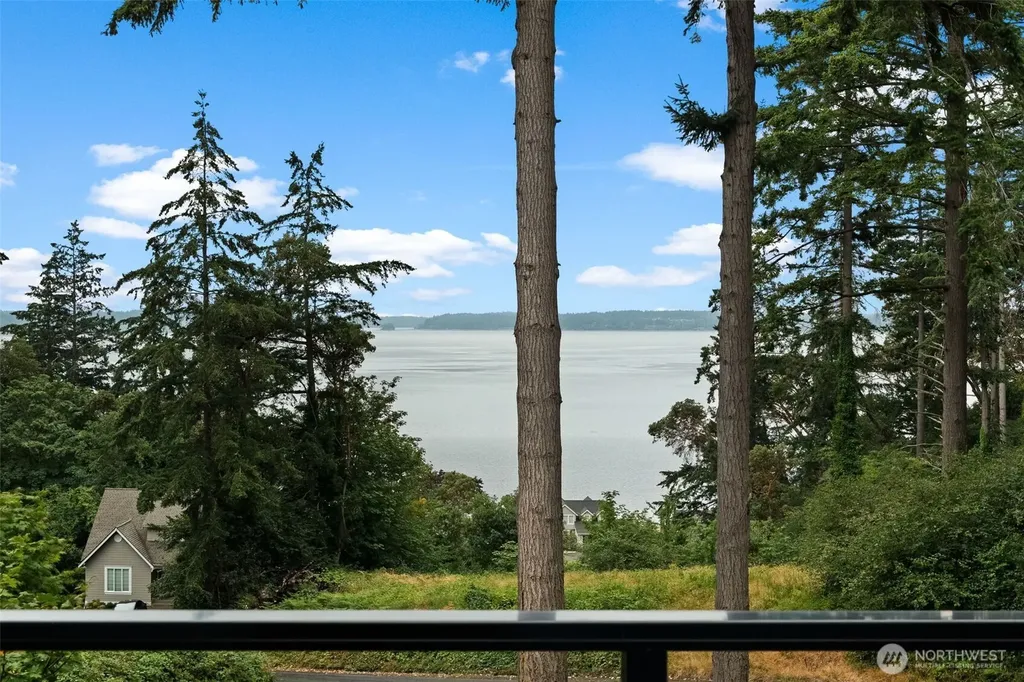176 Brick Kiln Road Fox Island WA 98333