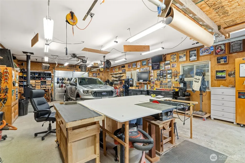 101 S 16th Street Elma WA 98541
