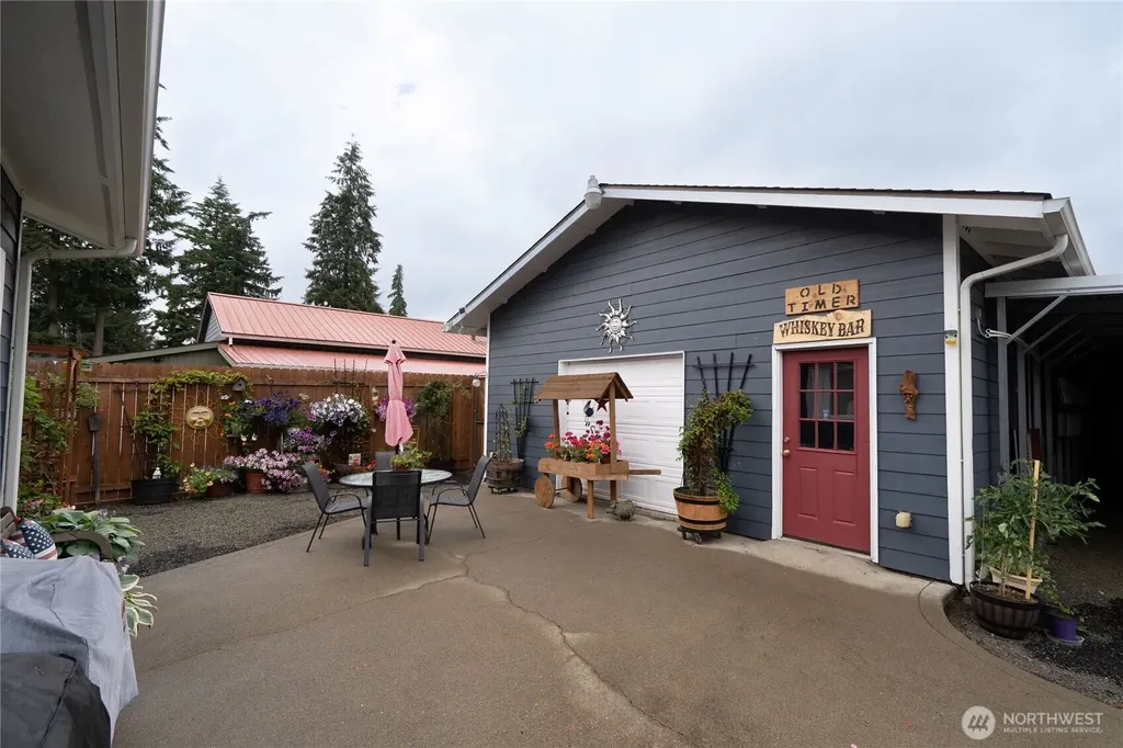101 S 16th Street Elma WA 98541