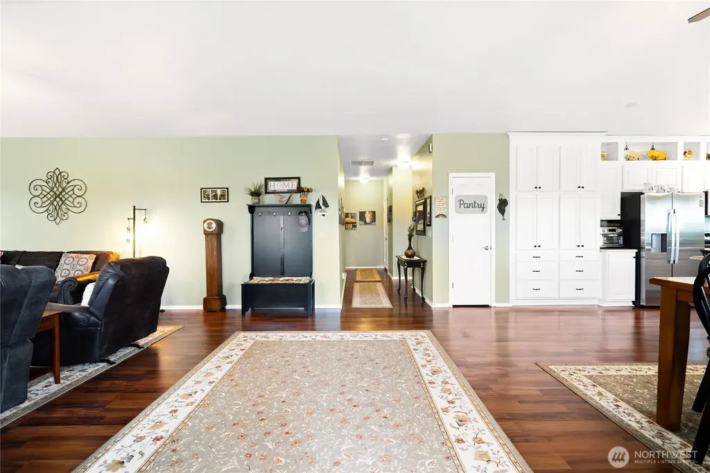 101 S 16th Street Elma WA 98541