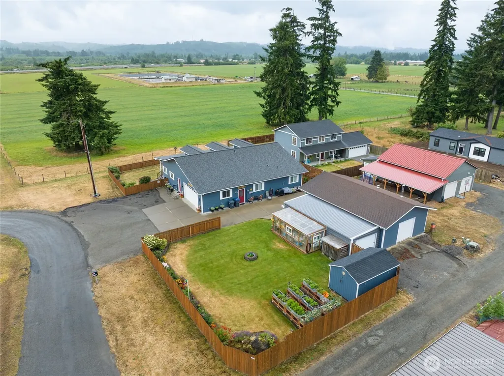 101 S 16th Street Elma WA 98541