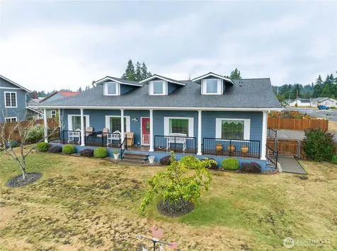 101 S 16th Street Elma WA 98541