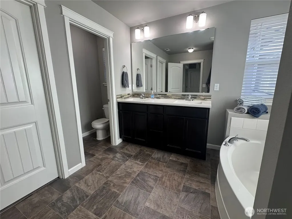 3910 Maritime Drive SW Bremerton WA 98312