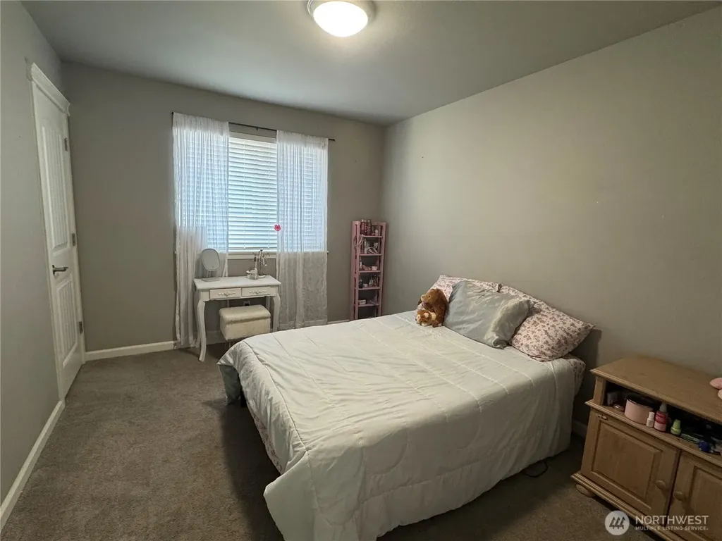 3910 Maritime Drive SW Bremerton WA 98312