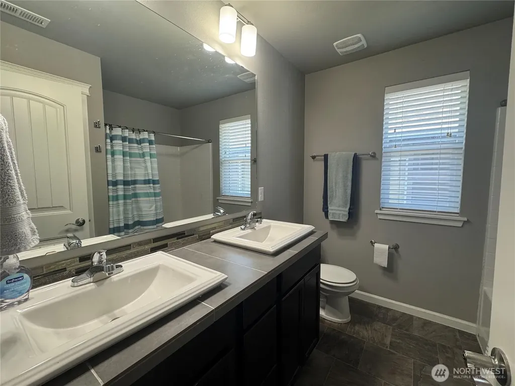3910 Maritime Drive SW Bremerton WA 98312