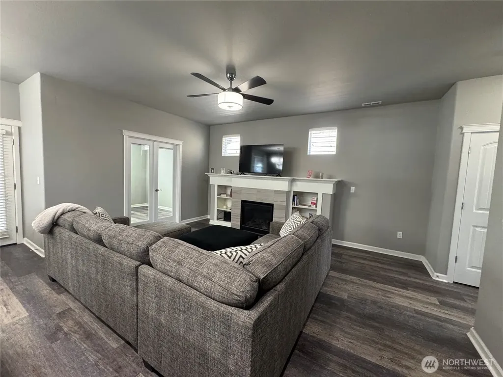 3910 Maritime Drive SW Bremerton WA 98312