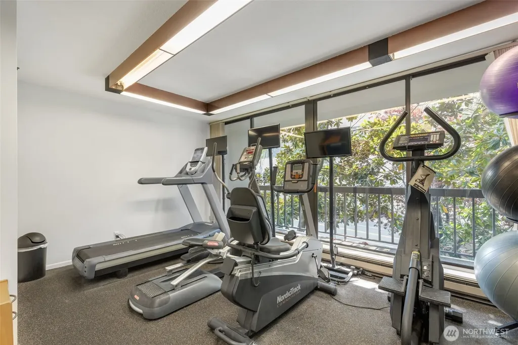 1101 Seneca Street Seattle WA 98101