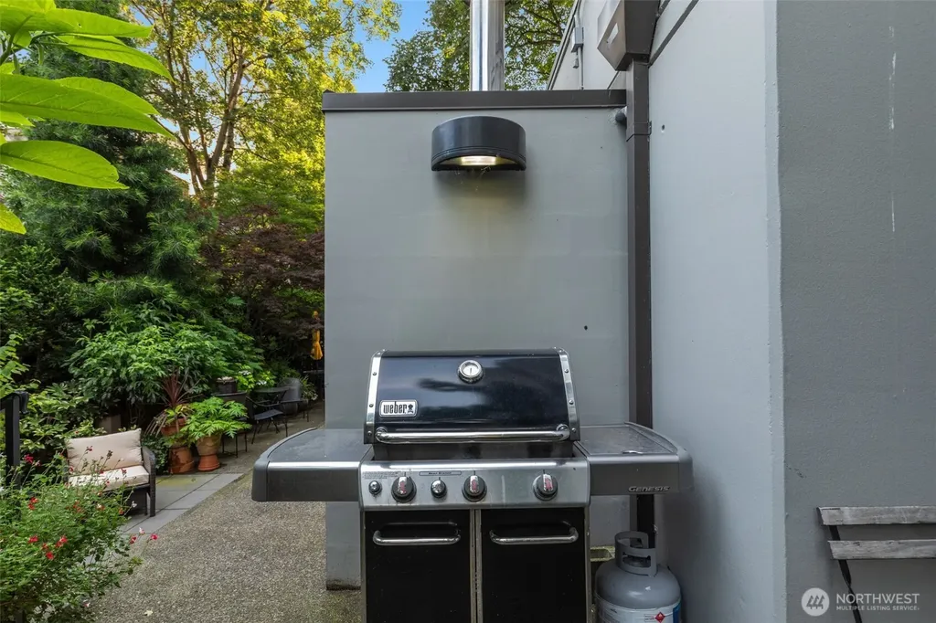1101 Seneca Street Seattle WA 98101