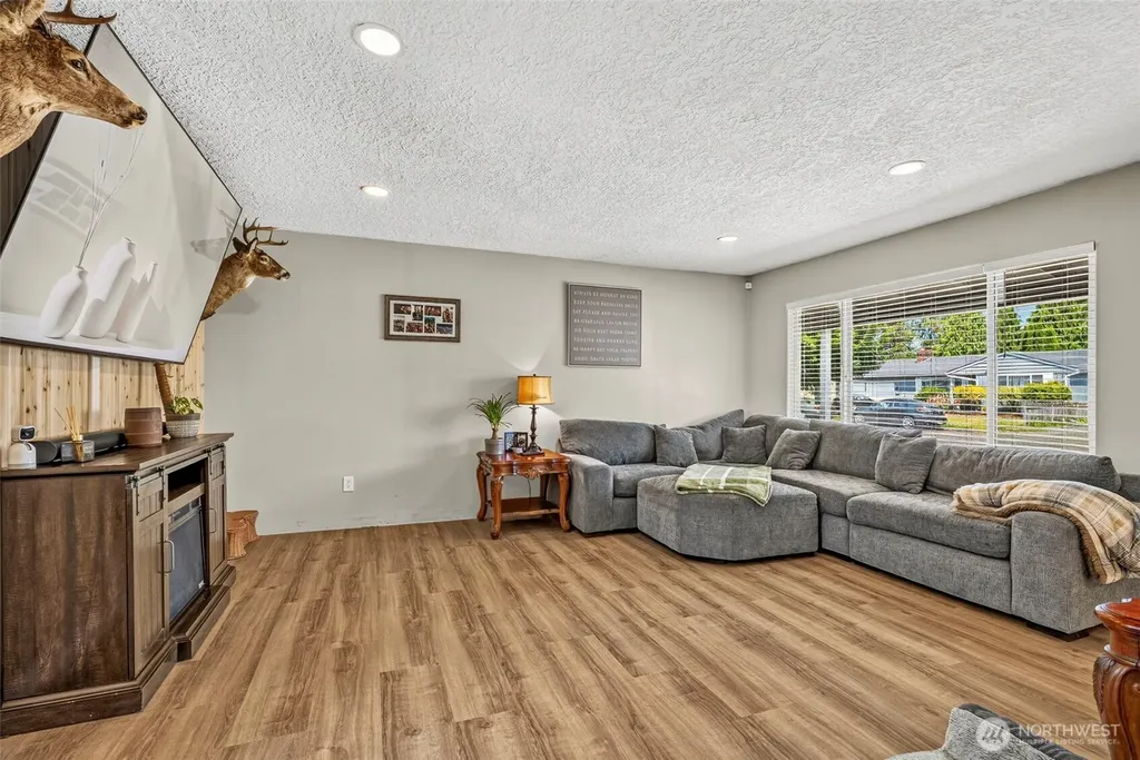 2589 Taylor Avenue Longview WA 98632