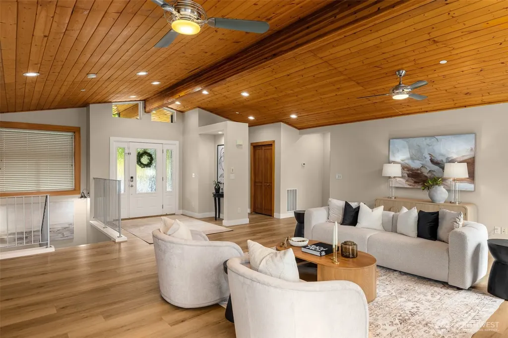 15110 SE 53rd Place Bellevue WA 98006