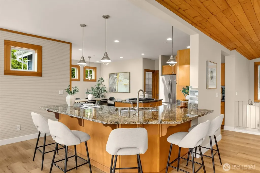 15110 SE 53rd Place Bellevue WA 98006