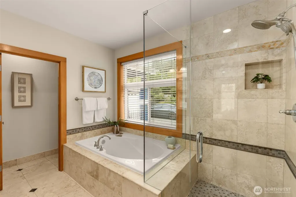15110 SE 53rd Place Bellevue WA 98006