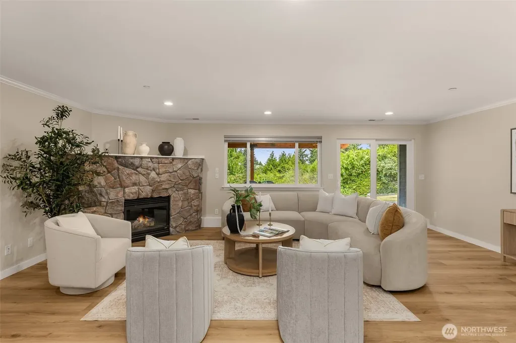 15110 SE 53rd Place Bellevue WA 98006