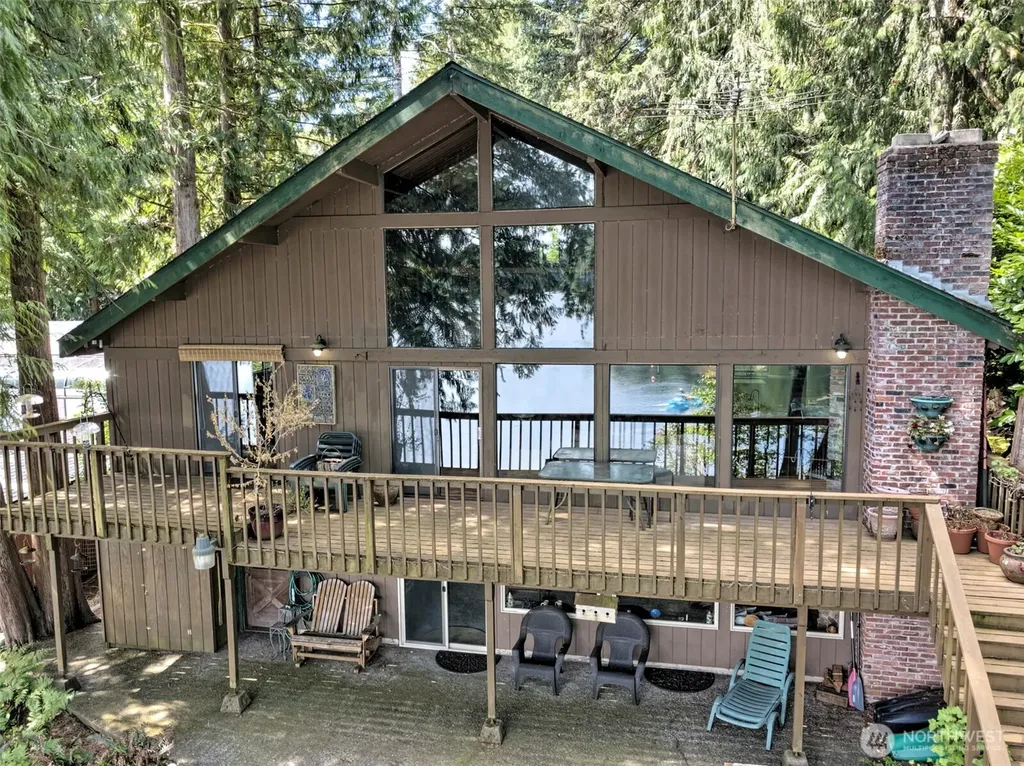 910 E St Andrews Drive Shelton WA 98584