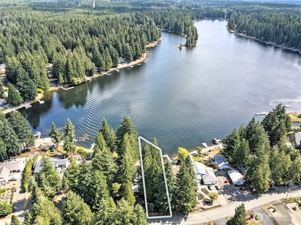 910 E St Andrews Drive Shelton WA 98584