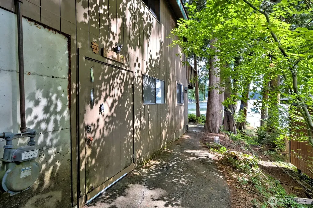 910 E St Andrews Drive Shelton WA 98584