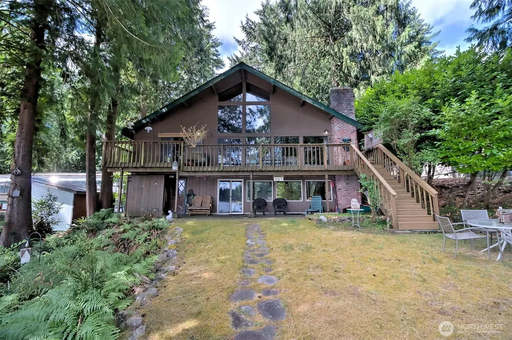 910 E St Andrews Drive Shelton WA 98584
