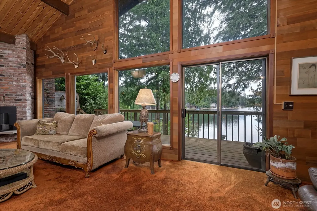 910 E St Andrews Drive Shelton WA 98584