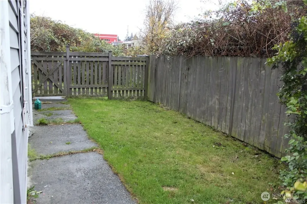 4209 37th Avenue S Seattle WA 98118