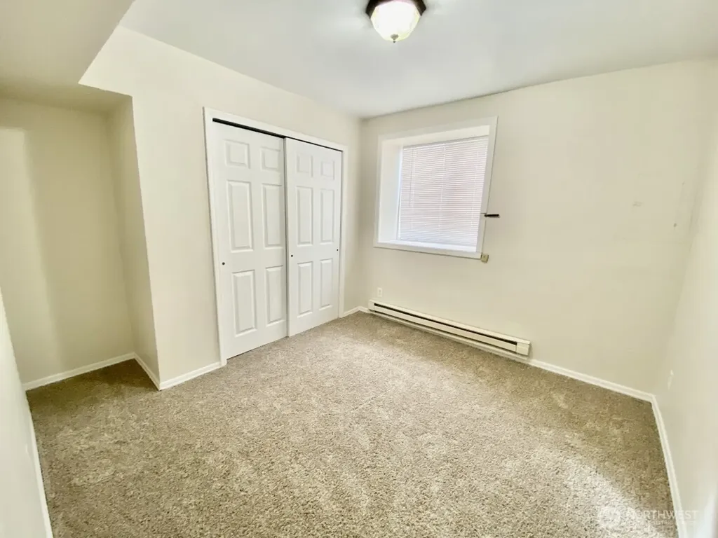 4209 37th Avenue S Seattle WA 98118