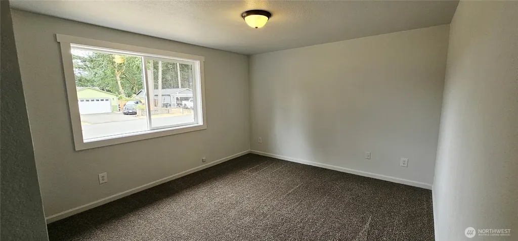 9050 Quinault Drive NE Olympia WA 98516