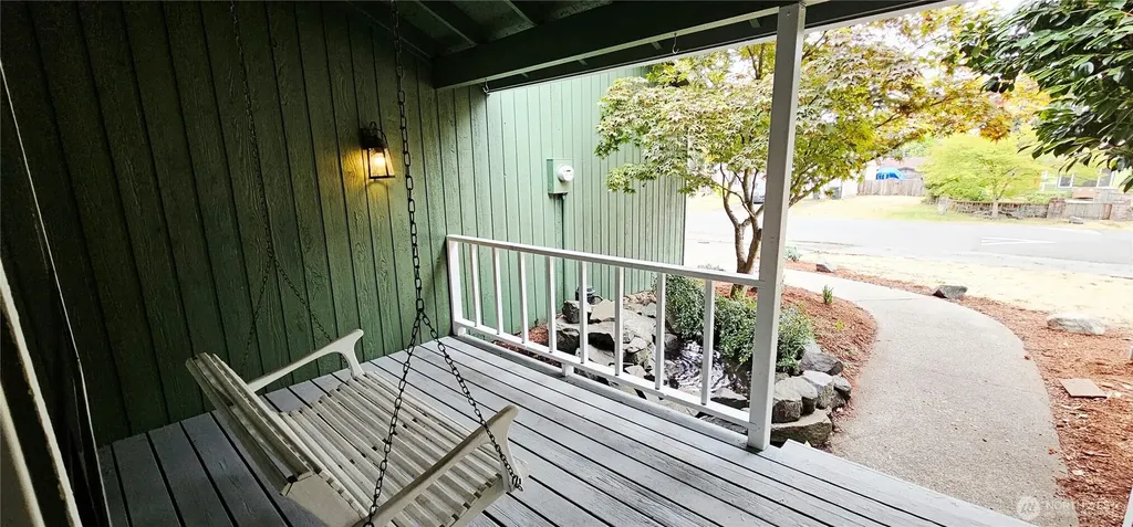 9050 Quinault Drive NE Olympia WA 98516