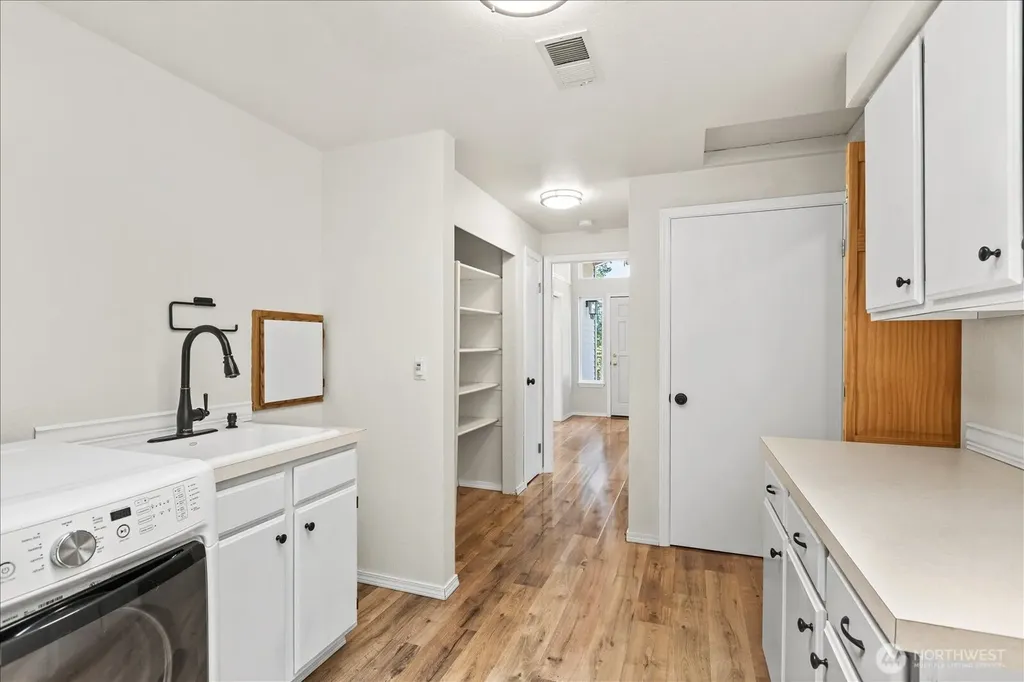 8120 4th Street SE Lake Stevens WA 98258