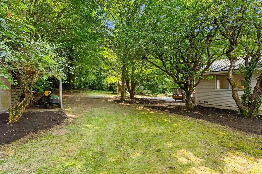 8120 4th Street SE Lake Stevens WA 98258