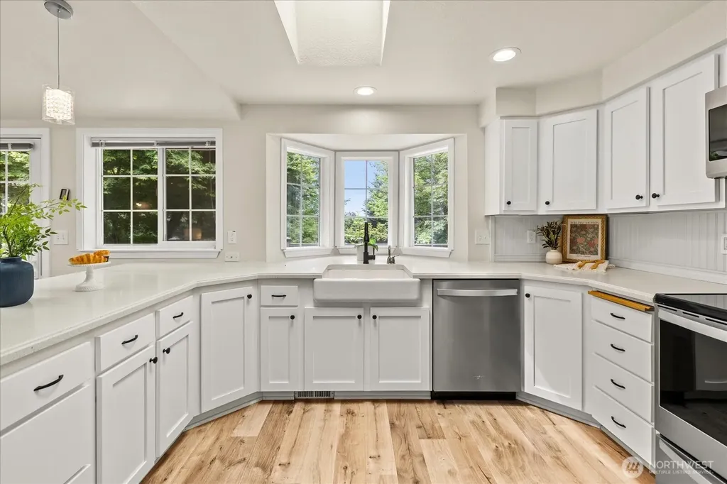 8120 4th Street SE Lake Stevens WA 98258