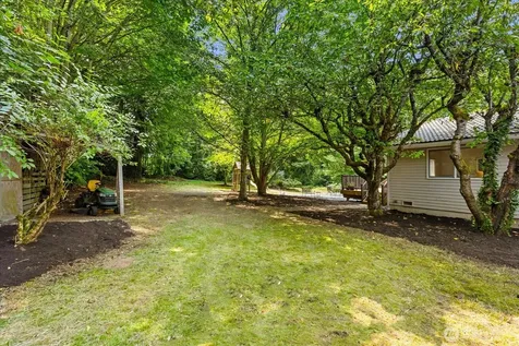 8120 4th Street SE Lake Stevens WA 98258