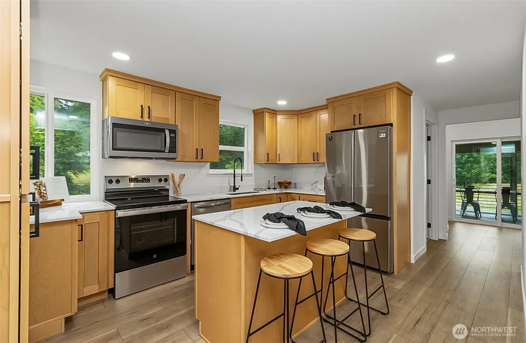 12816 2nd Street SE Lake Stevens WA 98258