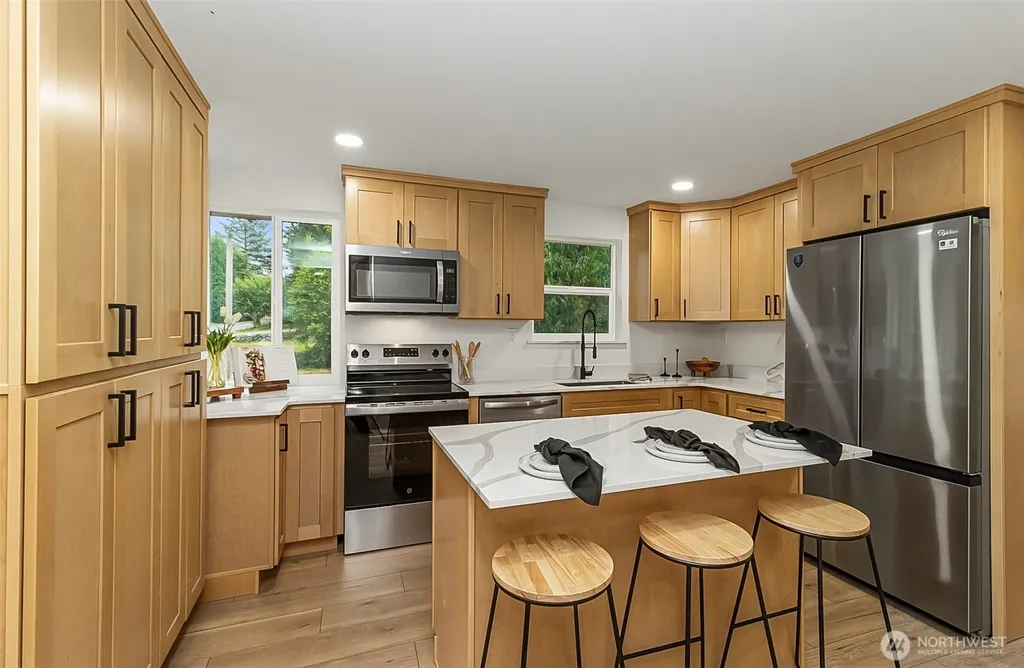12816 2nd Street SE Lake Stevens WA 98258