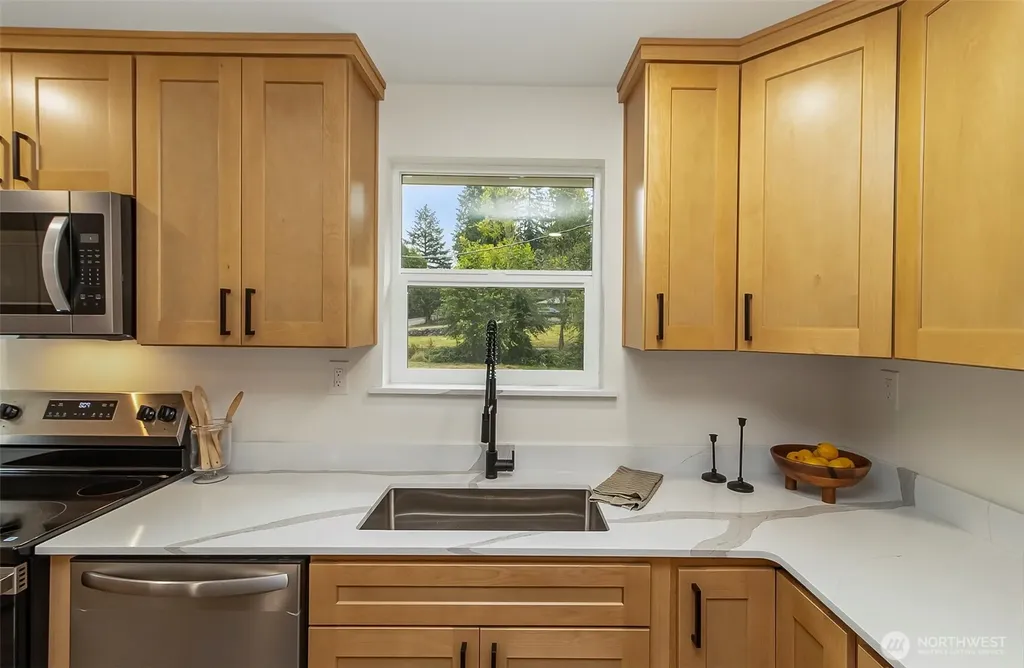 12816 2nd Street SE Lake Stevens WA 98258