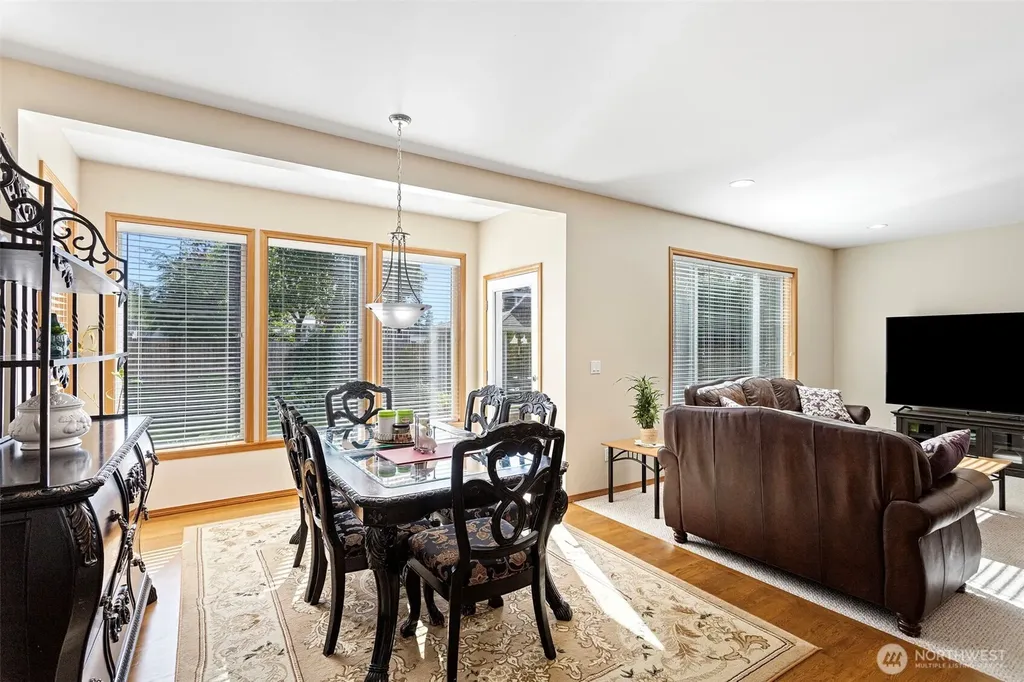 3904 172nd Street SW Lynnwood WA 98037