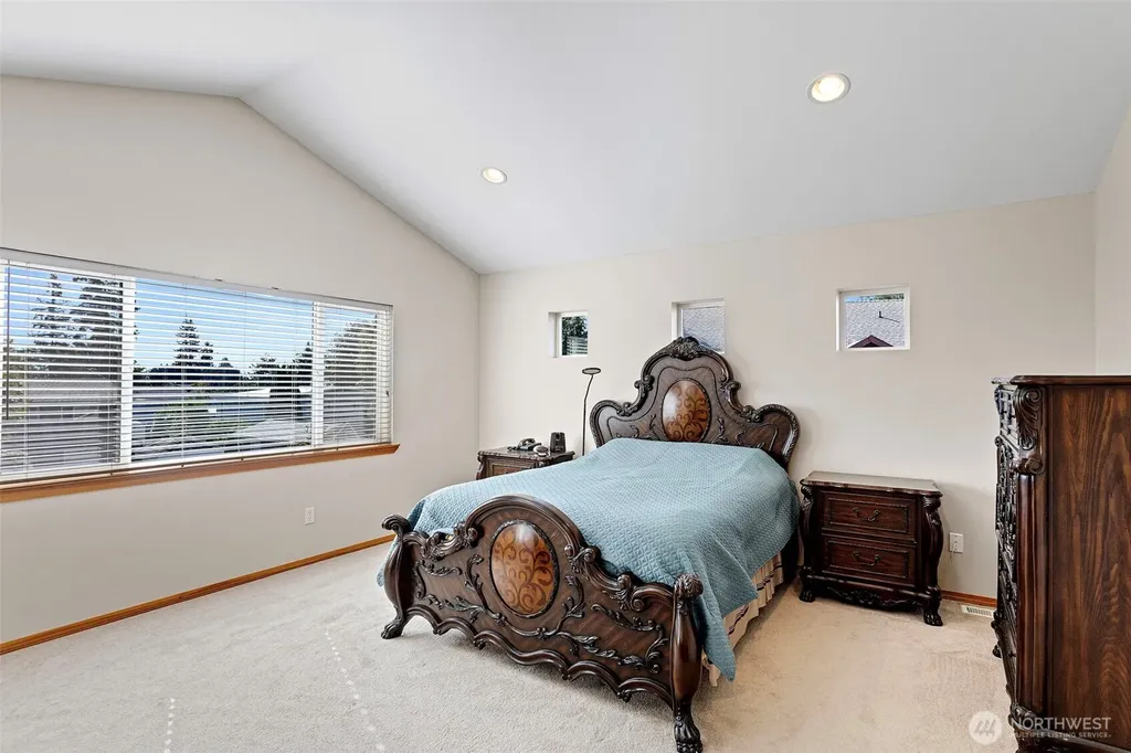 3904 172nd Street SW Lynnwood WA 98037