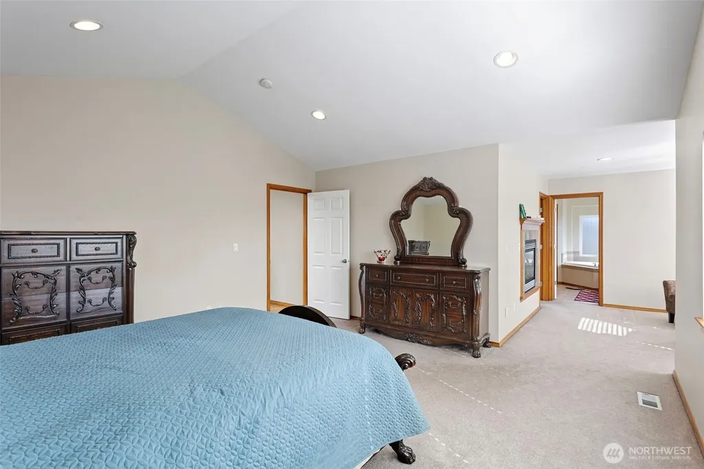 3904 172nd Street SW Lynnwood WA 98037