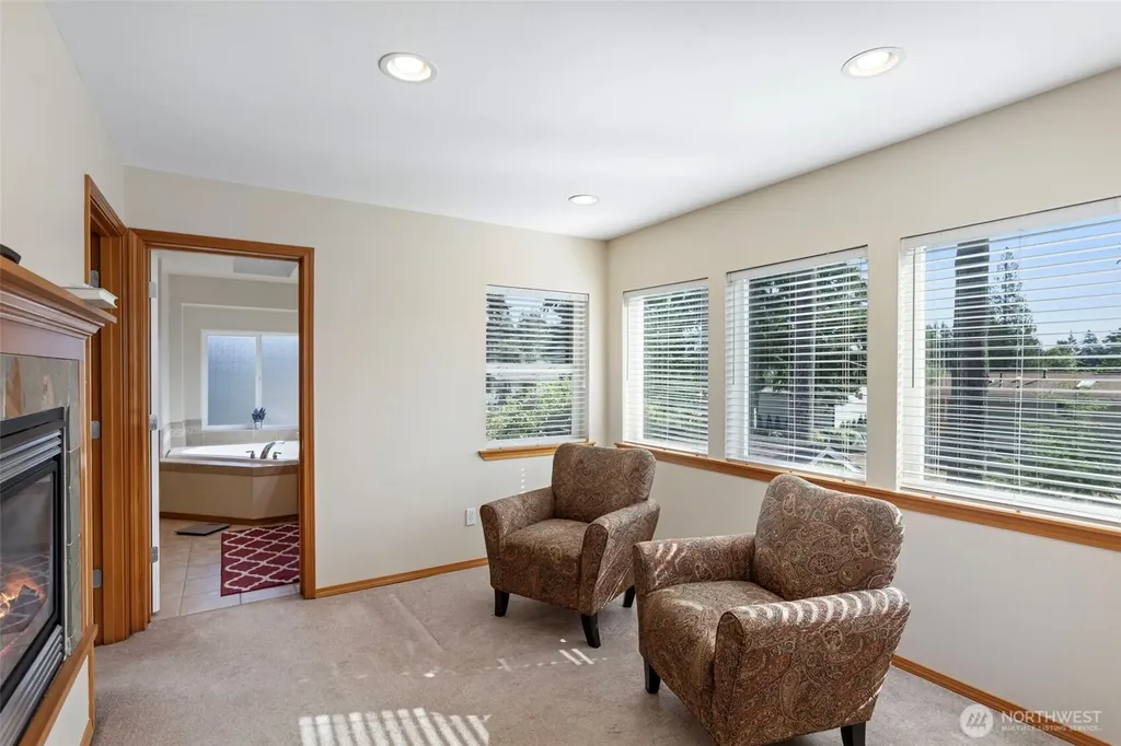 3904 172nd Street SW Lynnwood WA 98037