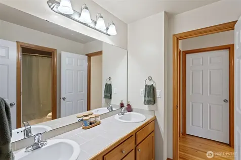 3904 172nd Street SW Lynnwood WA 98037