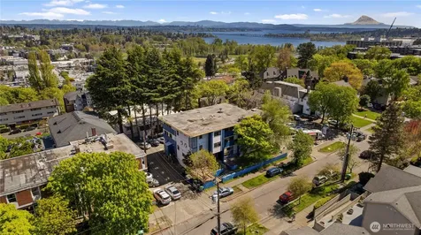 4626 21st Avenue NE Seattle WA 98105