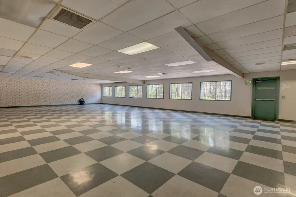 970 NE 21st Street Oak Harbor WA 98277