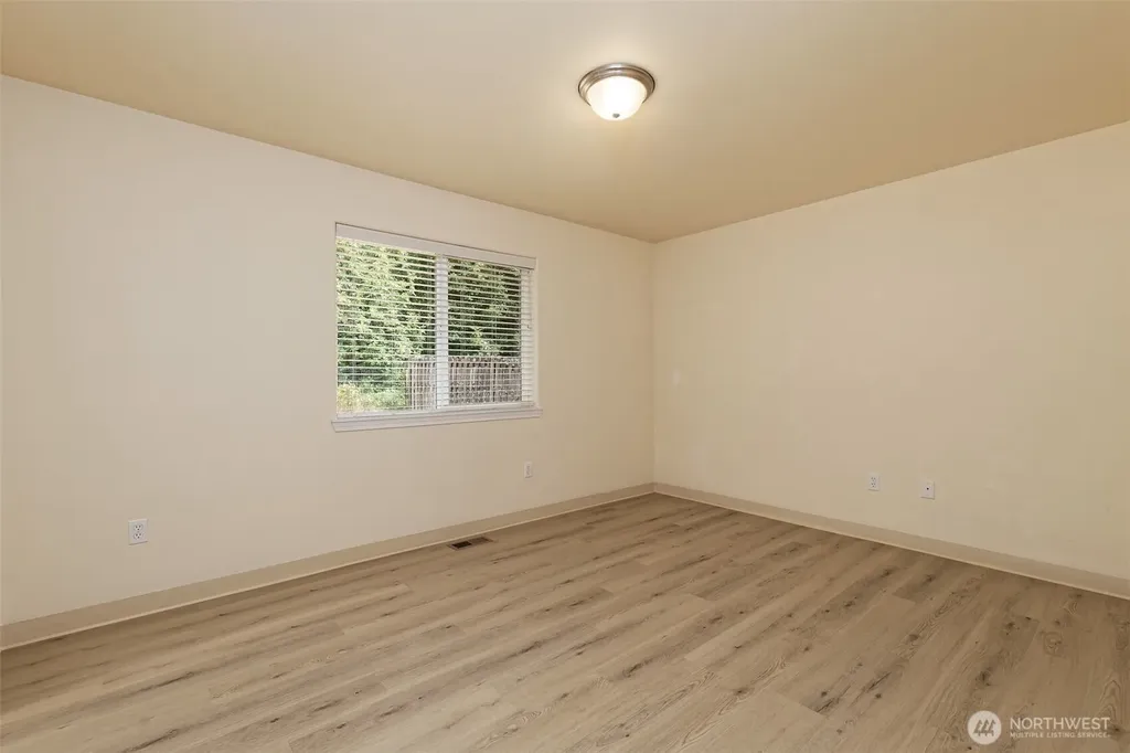 30 E Larch Place Shelton WA 98584