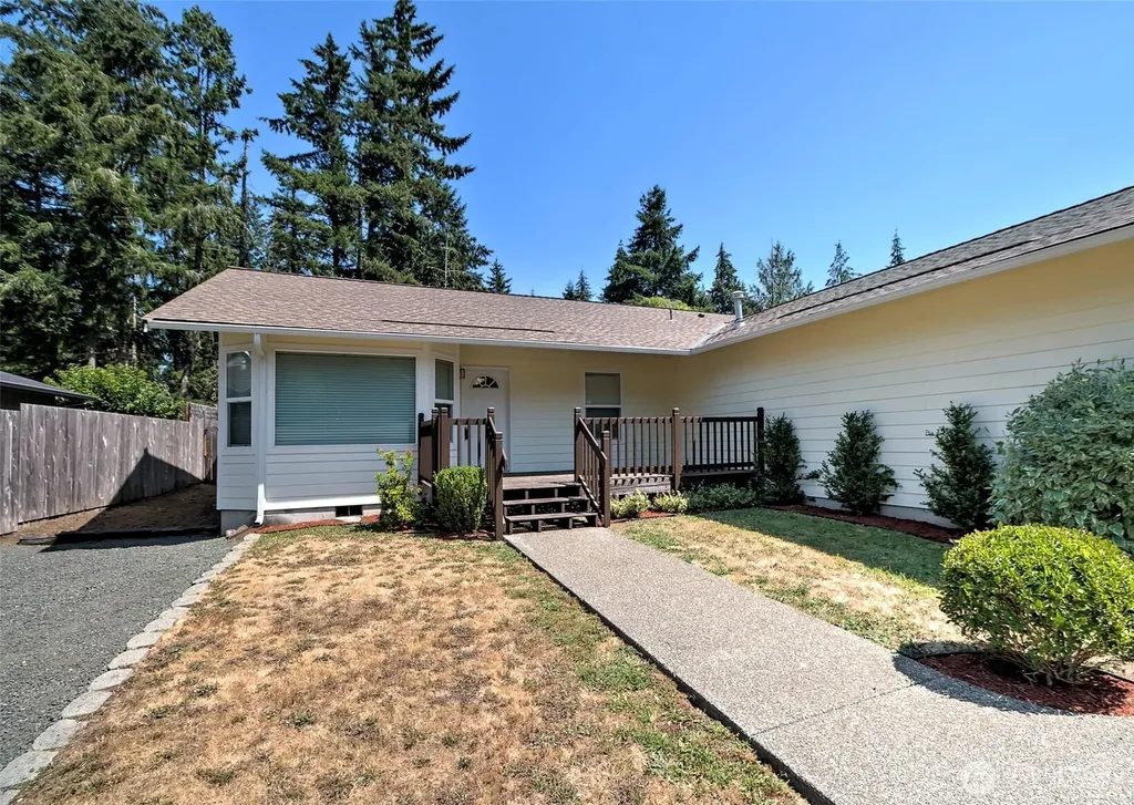 30 E Larch Place Shelton WA 98584