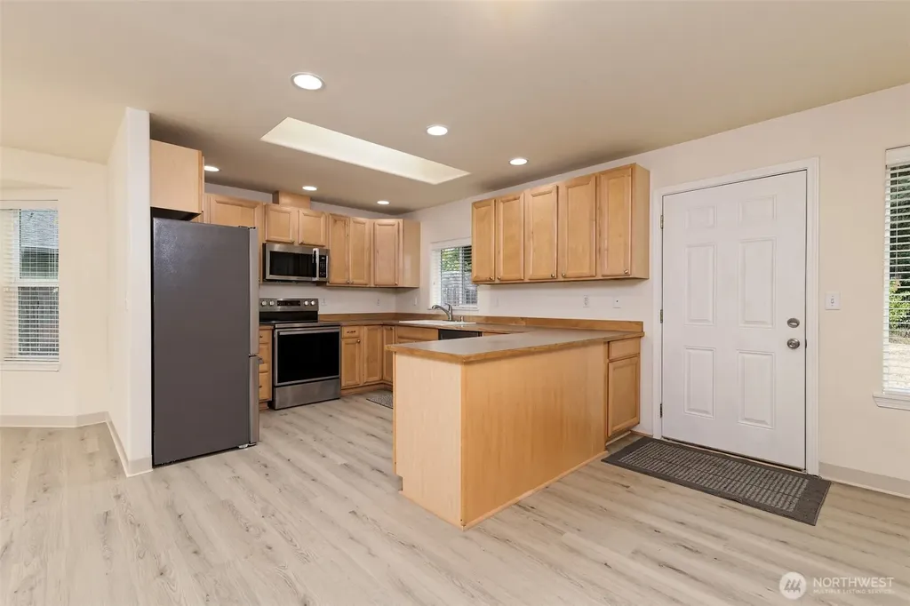 30 E Larch Place Shelton WA 98584