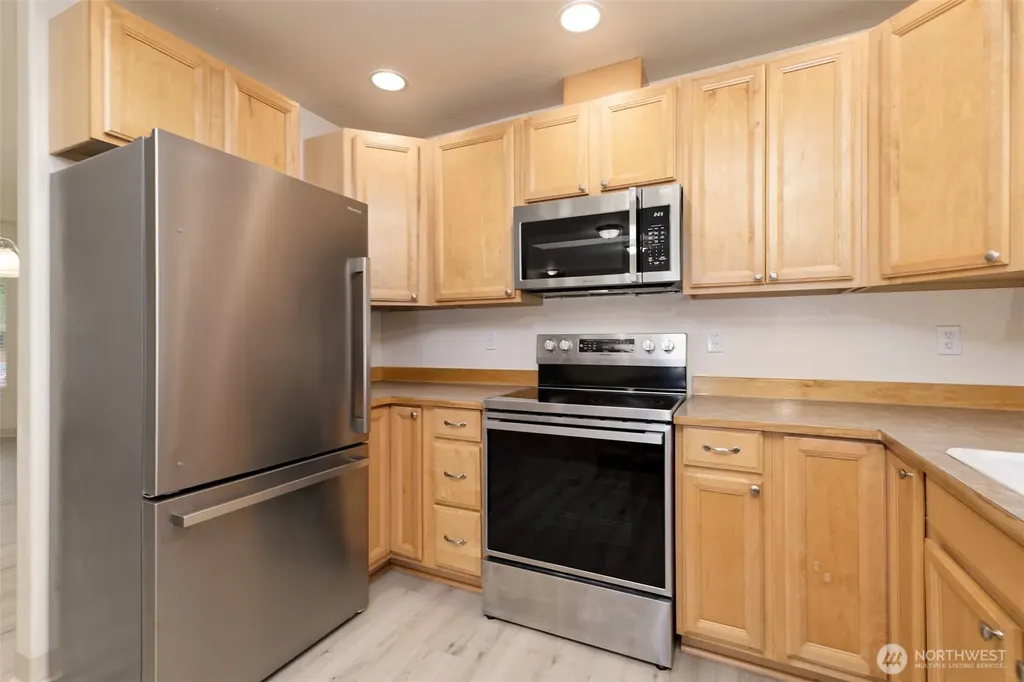 30 E Larch Place Shelton WA 98584