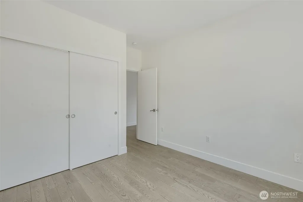4608 223 Street SW Mountlake Terrace WA 98043