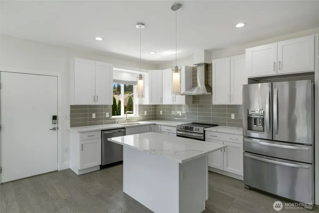 4608 223 Street SW Mountlake Terrace WA 98043