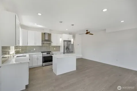 4608 223 Street SW Mountlake Terrace WA 98043