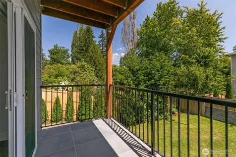 4608 223 Street SW Mountlake Terrace WA 98043