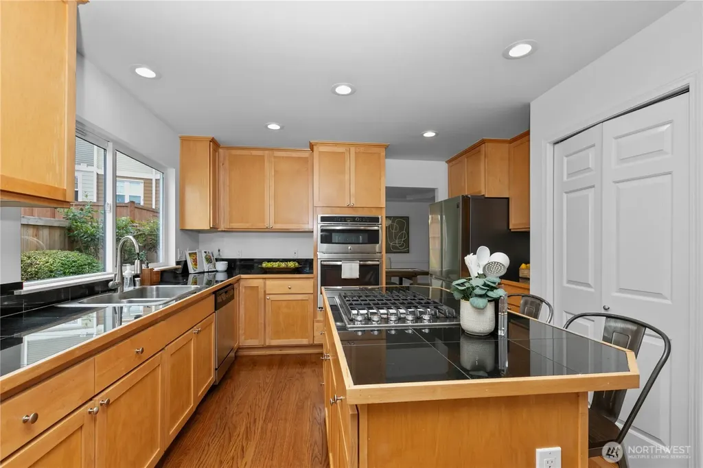 13350 NE 134th Place Kirkland WA 98034